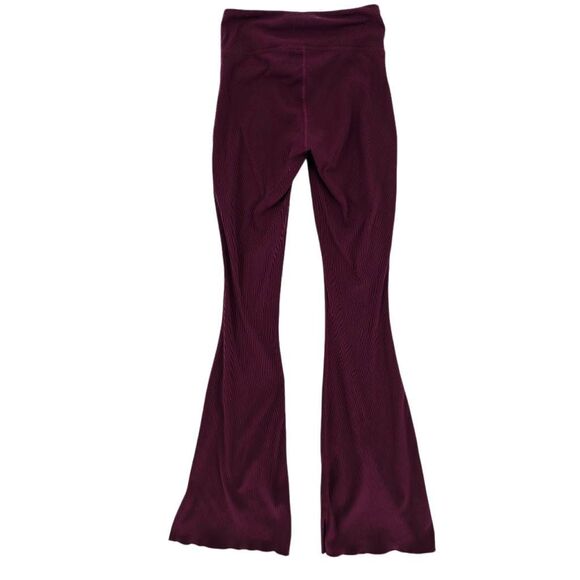 Outdoor Voices Ribbed SuperForm Flare Pants Burgundy XS - Picture 2 of 5